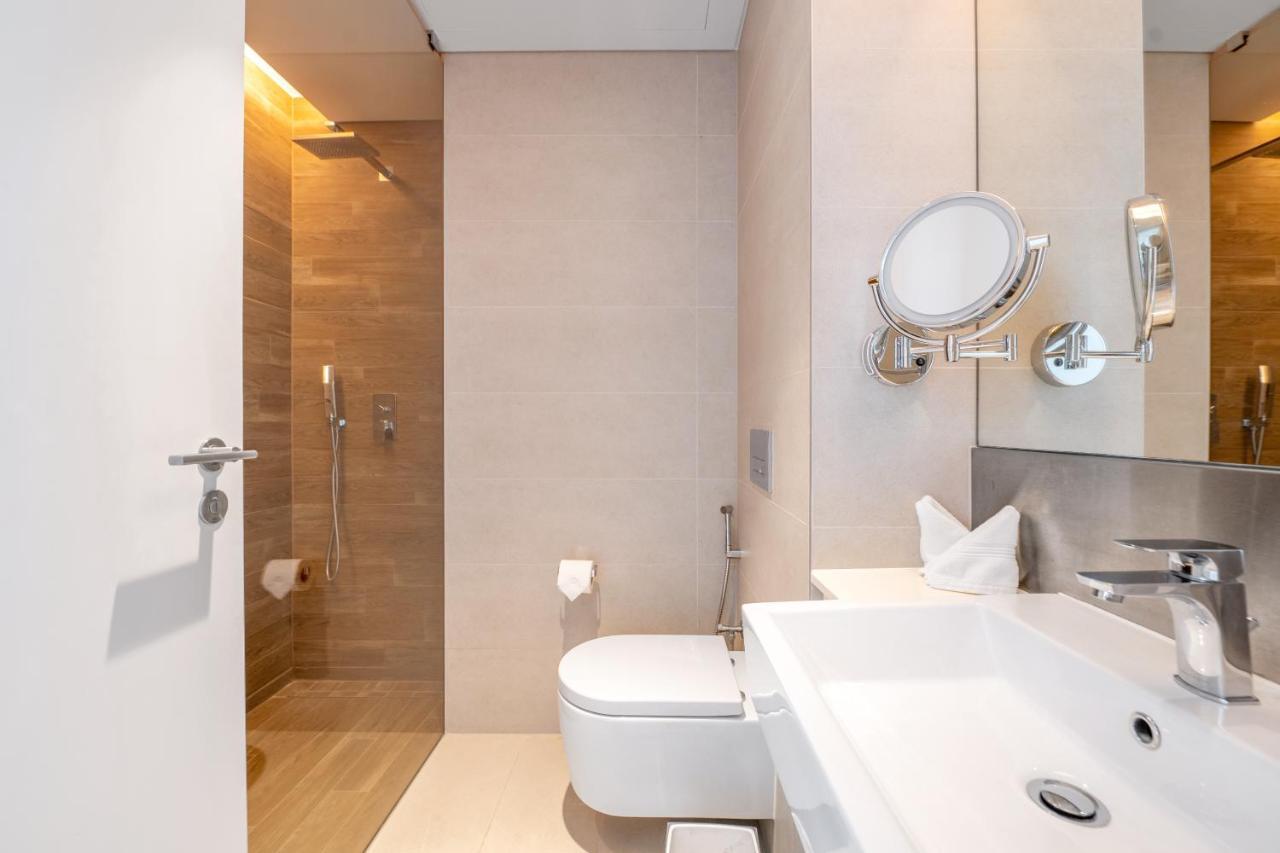 Spectacular 3 Bedroom Condo With Maids Room Facing The Dubai Eye Eksteriør billede